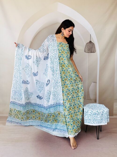 Stylized Floral In Pastel Green Jaipur Sangneri Dress Material