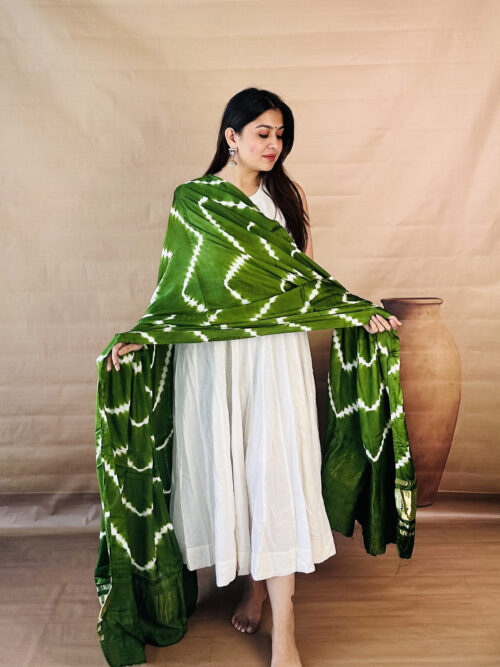 Panna Lagdi Patta Shibori Modal Silk Dupatta