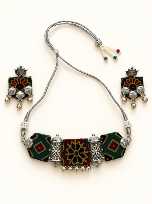 Green Printed Fabric Necklace Set with Silver-Tone Charms